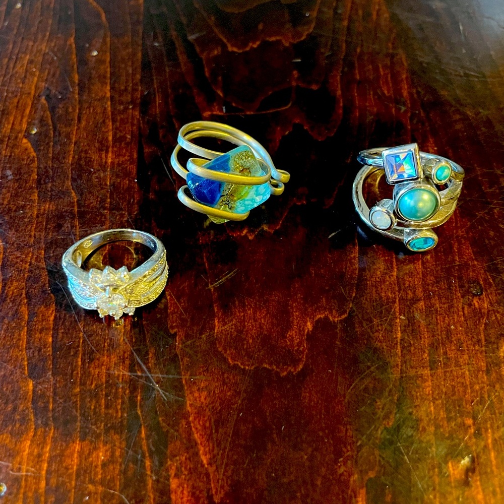 Set of three rings